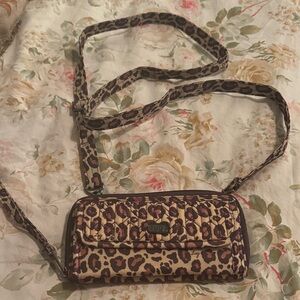 🐷 Lug Kickflip 3 Leopard Brown RFID Crossbody Wallet